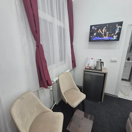 Authentic Centre - Luxury Suites, Paid Parking On-site, Mandatory Reservation, Warning There Are Seven In The Pictures Gallery, Only One Has A Hot Tub And A Sauna Guest house Belgrade